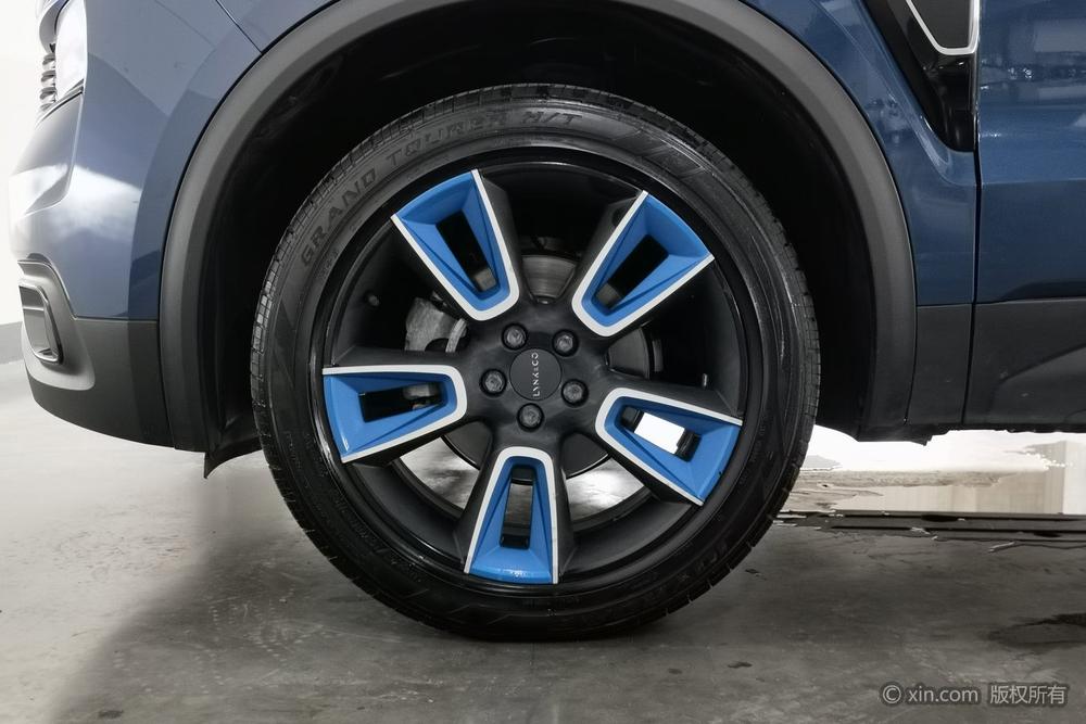 Lynk & Co 01 2017 модификация 2.0T 2WD Shine Pro Edition – фото 9