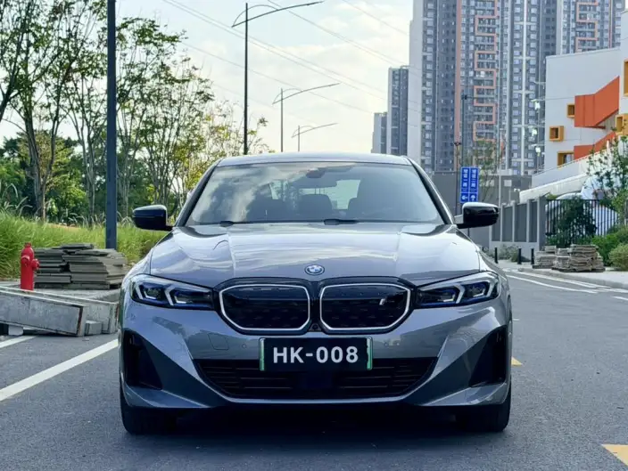BMW i3 2023 Model eDrive40L Night Edition Sports Set – фото 2
