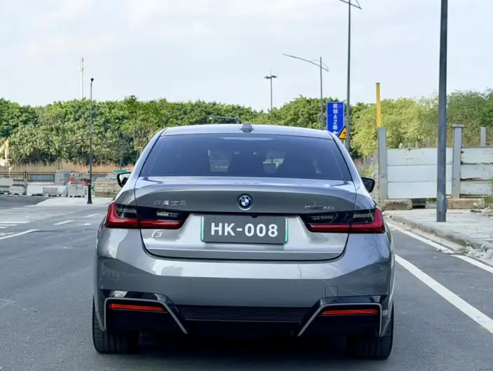BMW i3 2023 Model eDrive40L Night Edition Sports Set – фото 5