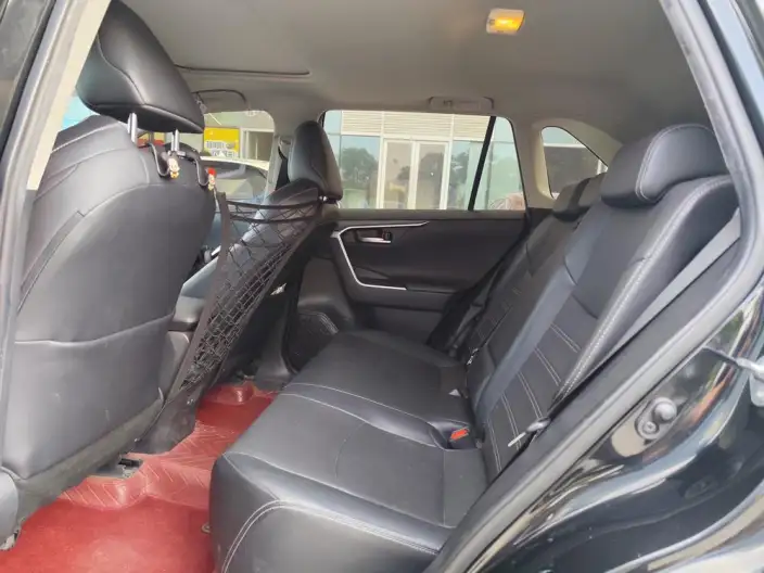 Toyota Wildlander 2022 Model 2.0L 2WD Premium Edition – фото 9