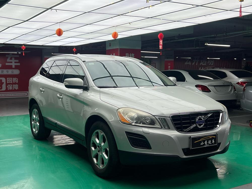 Volvo XC60 import 2012 модификация T5 Comfort Edition – фото 3