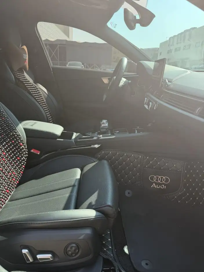 Audi A4 L 2024 Model 40 TFSI Luxury Dynamic Model – фото 10