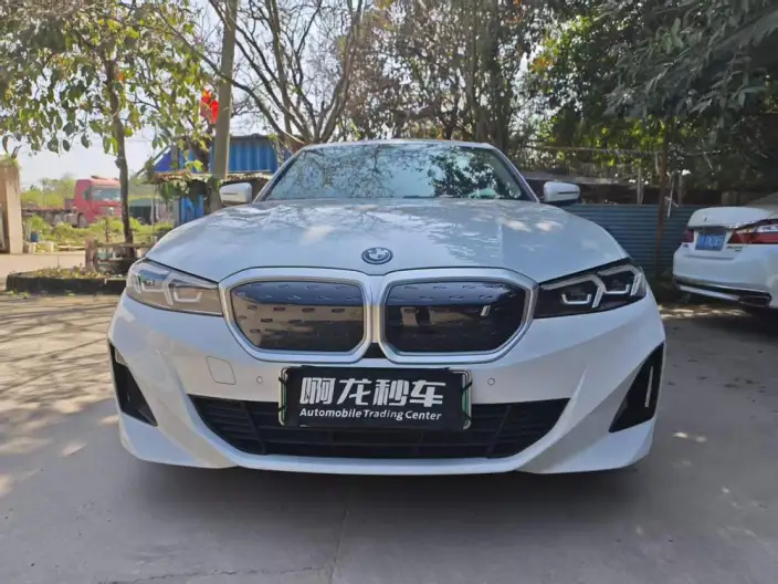 BMW i3 2025 Model eDrive35L – фото 2