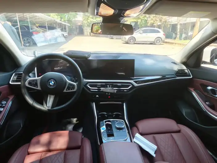 BMW i3 2025 Model eDrive35L – фото 6