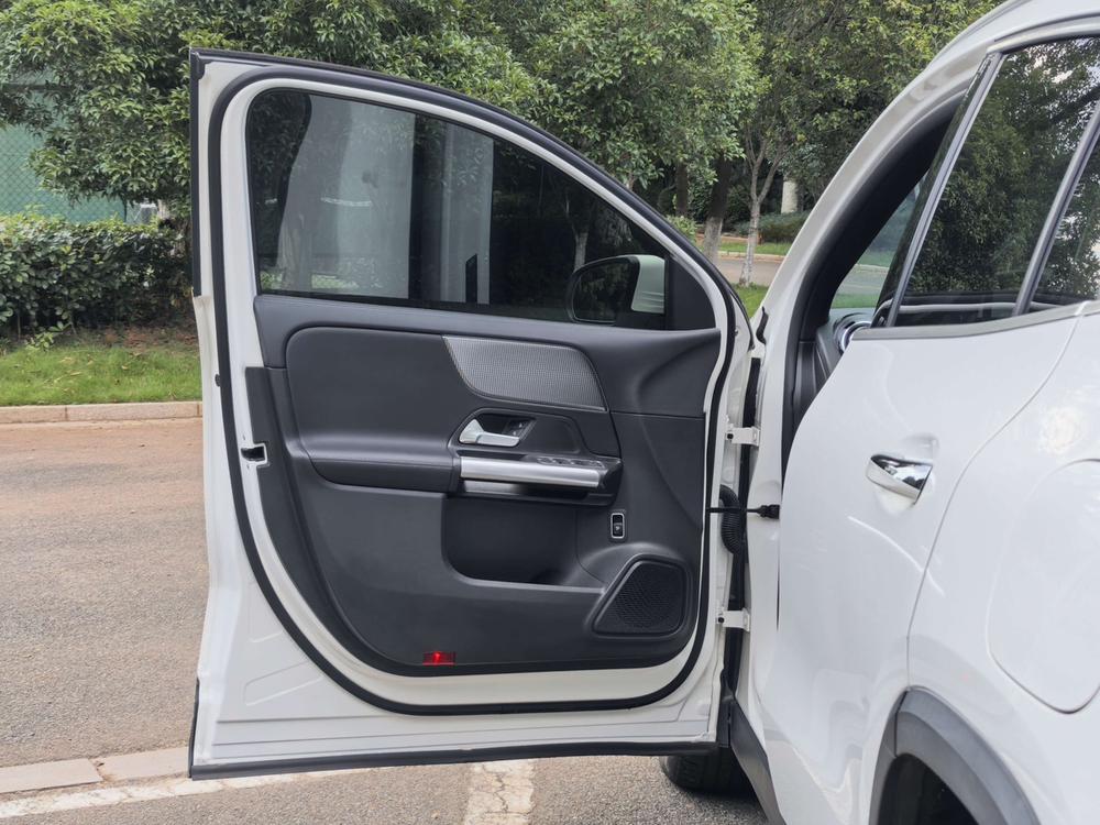 Mercedes-Benz GLA 2022 GLA 200 – фото 16