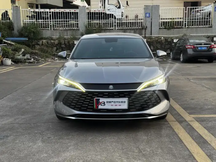 QinL DM 2024 Model DM-i 80KM Leading Model – фото 2