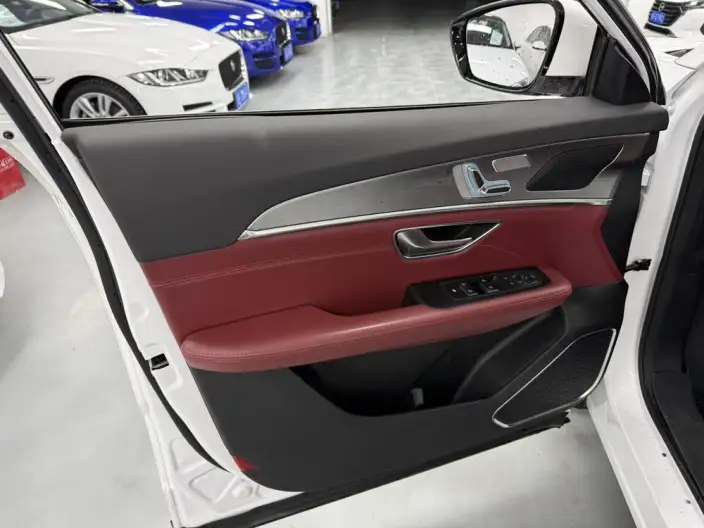 Jetour X70 2019 Model 1.5T DCT Comfort Edition – фото 8