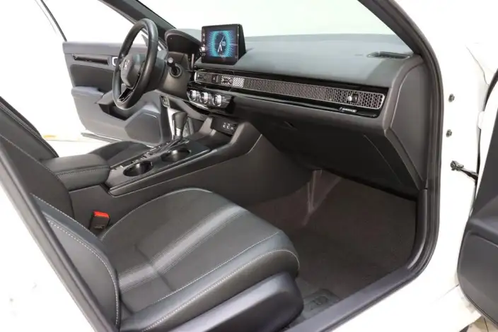 Honda Civic 2023 Model HATCHBACK 240TURBO CVT Extremely sharp version