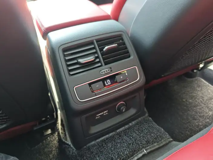 Audi S4 2024 Model Avant 3.0TFSI – фото 9