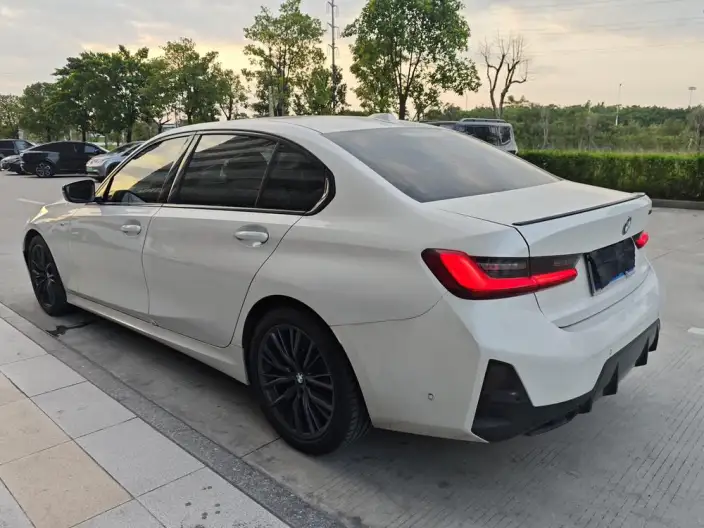 BMW 3 Series 2023 Model 325Li M Sports Night Set – фото 4