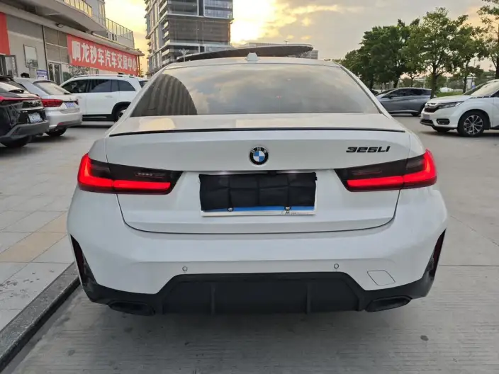 BMW 3 Series 2023 Model 325Li M Sports Night Set – фото 5
