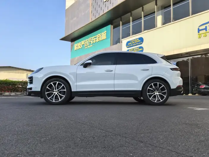 Cayenne 2024 Model Cayenne 3.0T