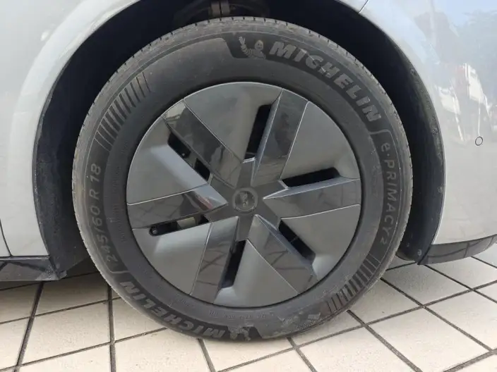 Li Auto MEGA 2024 Model Ultra Edition – фото 10