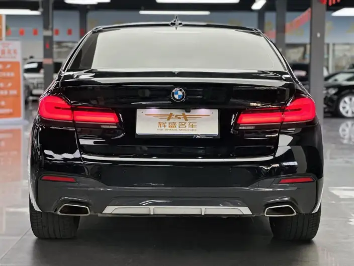 BMW 5 Series 2023 Model 530Li Leading Model Luxury Set – фото 3