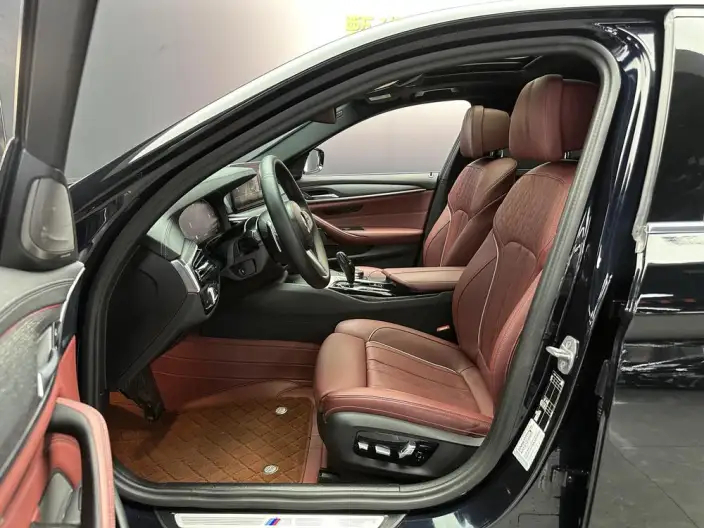 BMW 5 Series 2023 Model 530Li Leading Model Luxury Set – фото 6