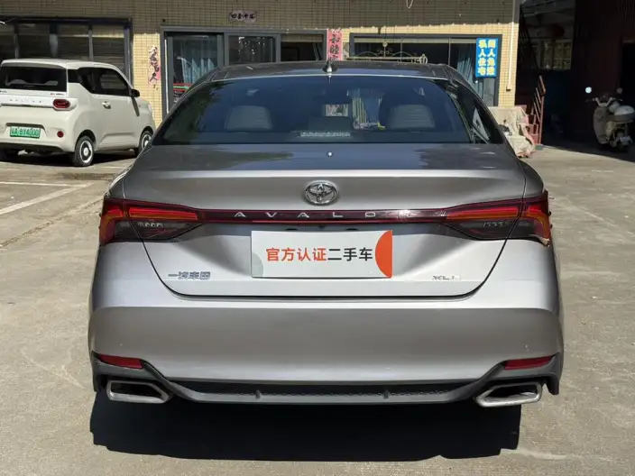 Toyota Avalon 2022 Model 2.0L XLE Exclusive Edition – фото 5