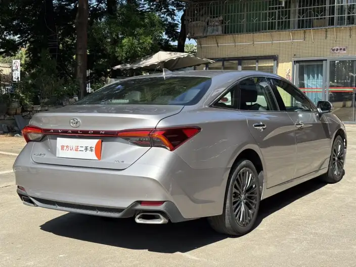 Toyota Avalon 2022 Model 2.0L XLE Exclusive Edition – фото 6