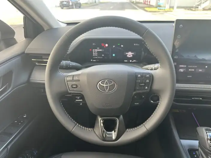 Toyota Camry 2027 Model 2.0GVP Deluxe Edition – фото 10