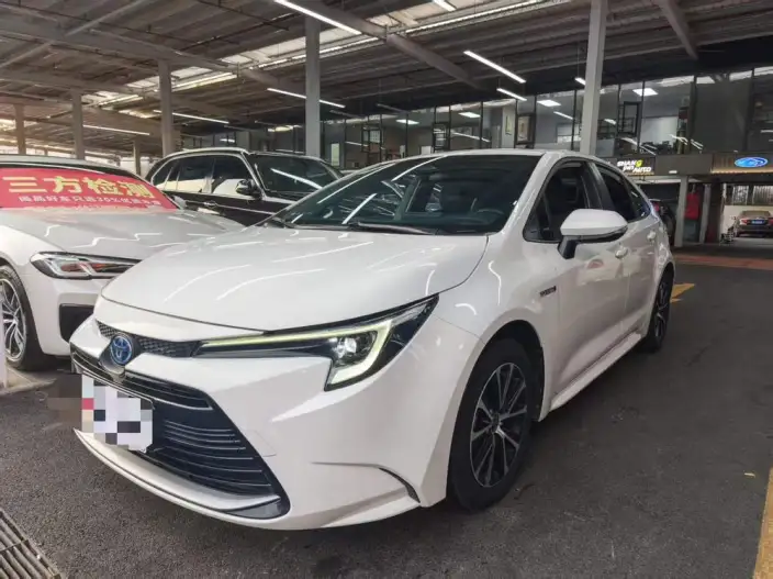 Toyota Levin 2024 Model Hybrid 1.8L Deluxe Edition