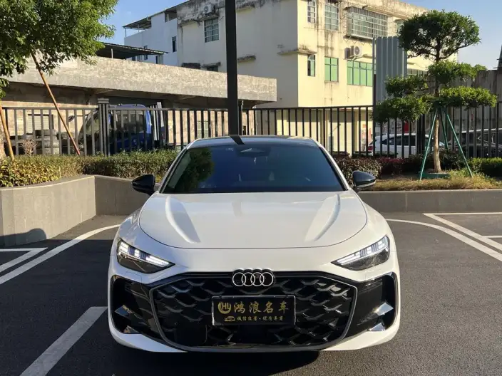 Audi A5 L Sportback 2026 Model 2.0TFSI 150kW Exclusive quattro Model