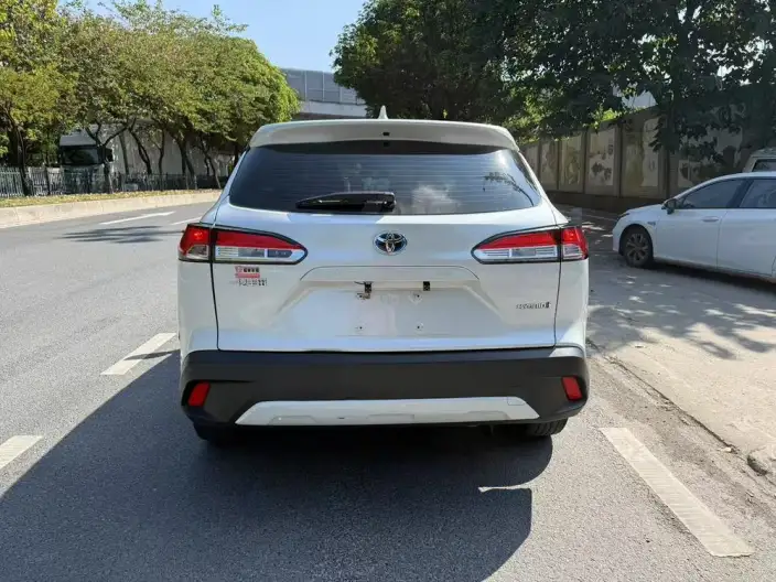 Toyota Corolla Cross 2023 Model 2.0L Intelligent Hybrid Pioneer Edition – фото 5