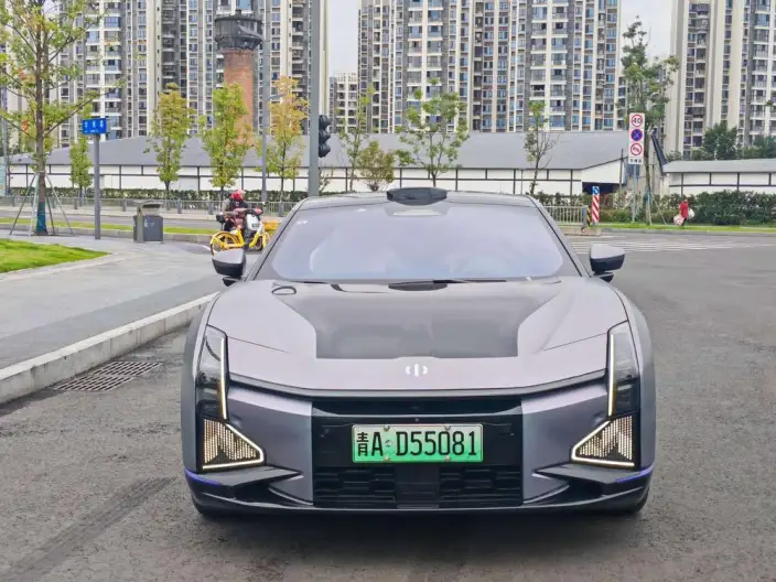 HiPhi Z 2023 Model 4 seat Edition – фото 2