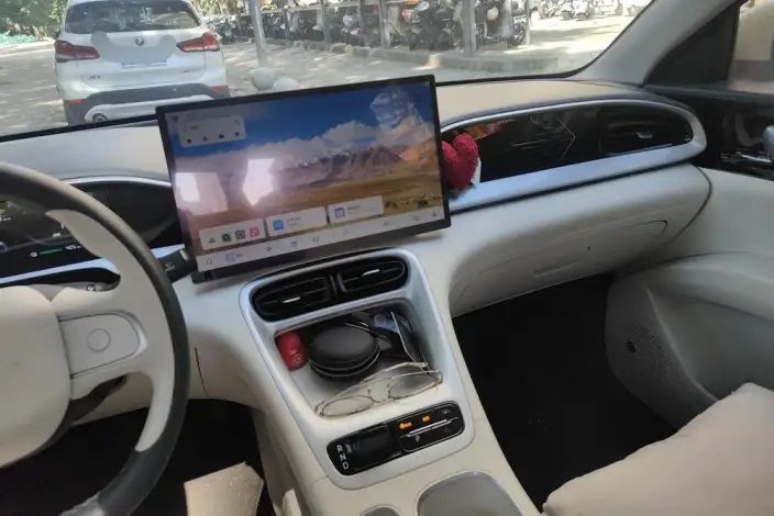 Geely Galaxy StarWish 2025 Model UP 410km Tiggo Edition – фото 6