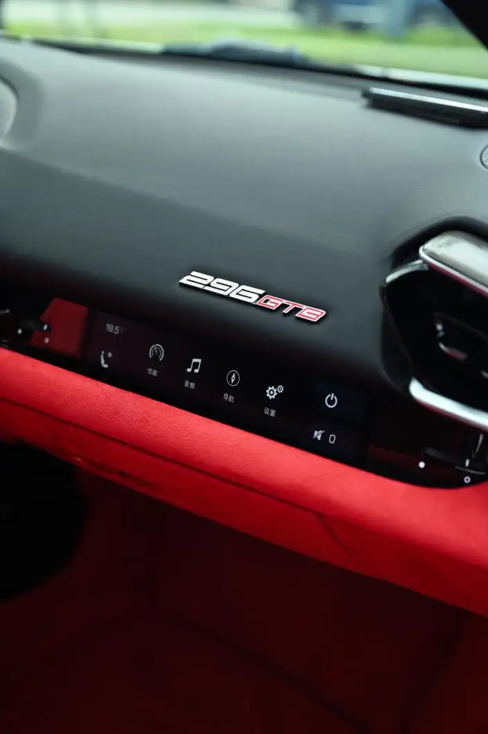 Ferrari 296 2021 Model 3.0T V6 GTB – фото 8
