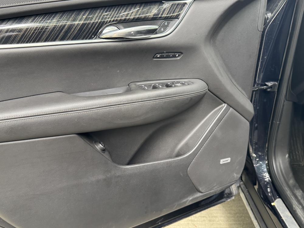 Cadillac XT6 2022 2.0T 7-Seater 2WD Luxury – фото 8