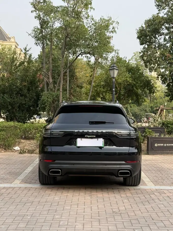 Cayenne E-Hybrid 2021 Model Cayenne E-Hybrid 2.0T