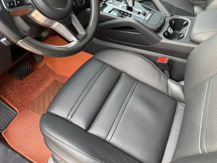 Cayenne E-Hybrid 2021 Model Cayenne E-Hybrid 2.0T – фото 8