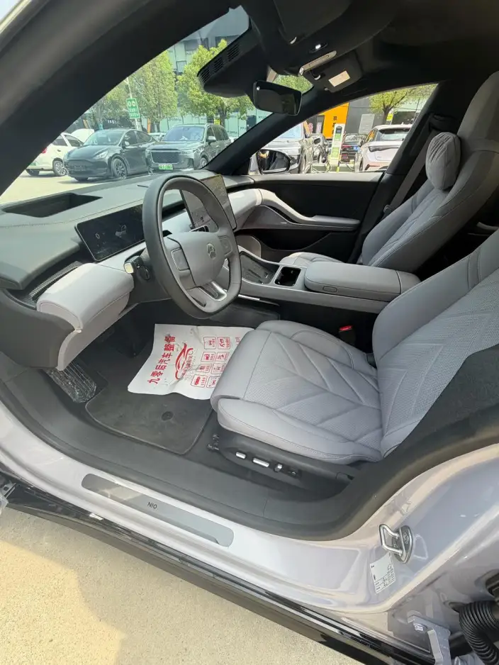 NIO ET5 2025 Model 75kWh – фото 10