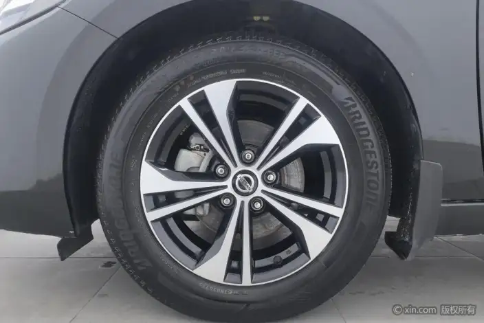 Nissan Sylphy 2022 Model 1.6L XL CVT Yuexiang Edition – фото 8