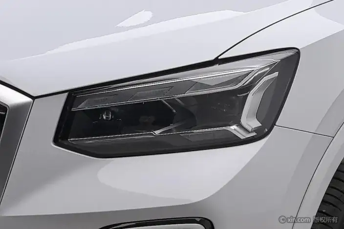 AUDI Q2L 2024 Model 35 TFSI Fashion Dynamic Model – фото 7