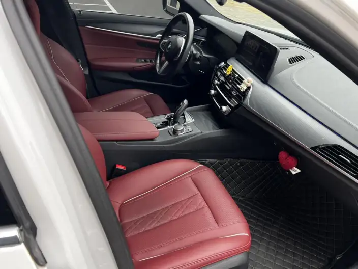 BMW 5 Series 2022 Model 530Li Leading Model M Sports Set – фото 8