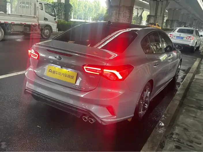 Ford Focus 2022 Model Sedan EcoBoost 180 Automatic ST Line