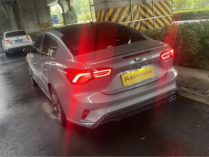 Ford Focus 2022 Model Sedan EcoBoost 180 Automatic ST Line