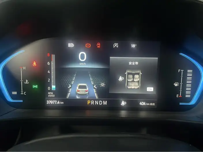 Ford Focus 2022 Model Sedan EcoBoost 180 Automatic ST Line – фото 6