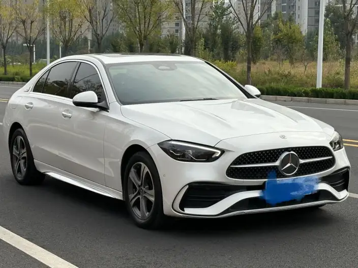 Mercedes-Benz C-Class 2022 Model C 200 L Sports Edition – фото 3