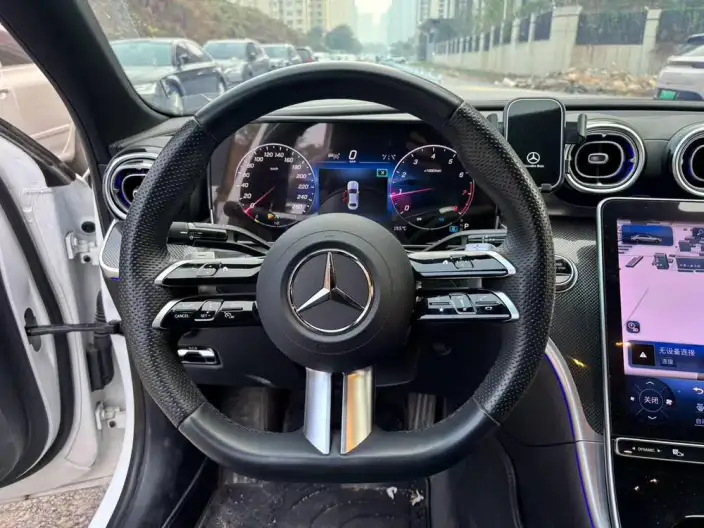 Mercedes-Benz C-Class 2024 Model C 260 L Sports Edition – фото 7