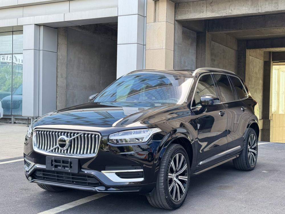 Volvo XC90 2022 B6 Smart Luxury 7-Seat – фото 1