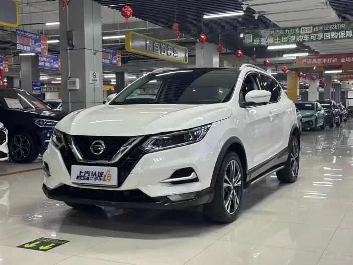 Nissan Qashqai 2022 Model 2.0L XV Prem. Deluxe Edition