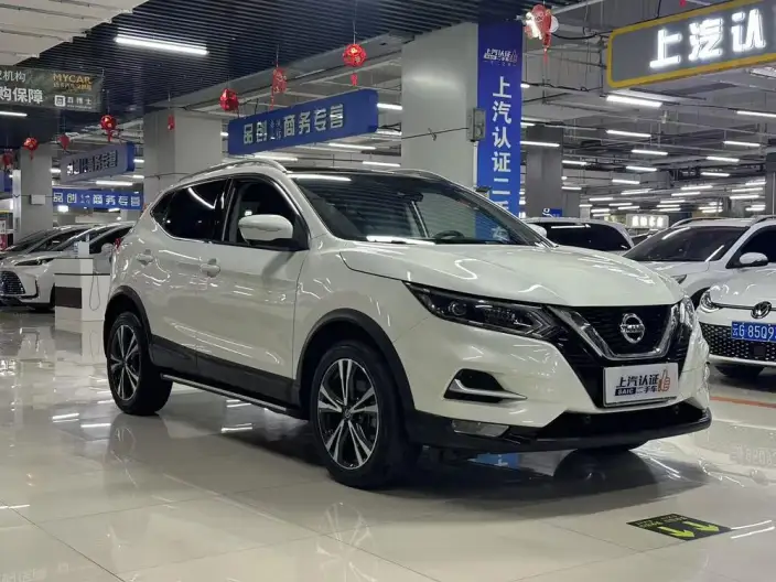 Nissan Qashqai 2022 Model 2.0L XV Prem. Deluxe Edition