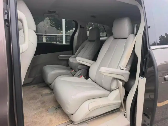 Buick GL8 2023 Model Business class 2.0T Comfort Model – фото 9