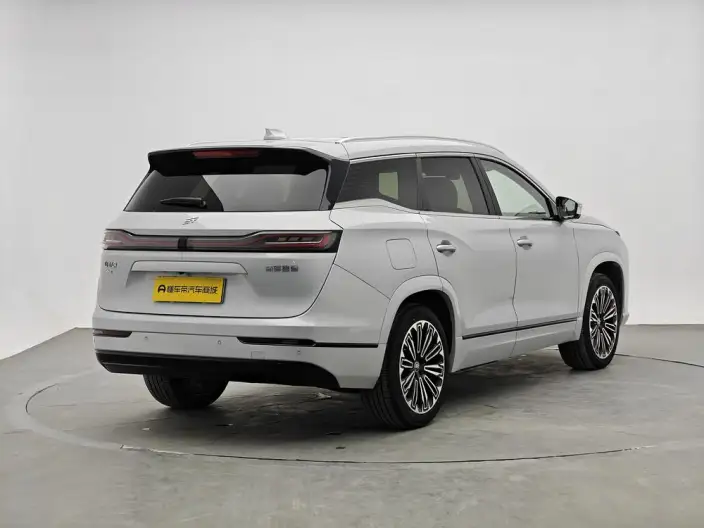 Jetour Shanhai L9 2025 Model 1.5TD DHT VI seat Ultimate Edition – фото 7