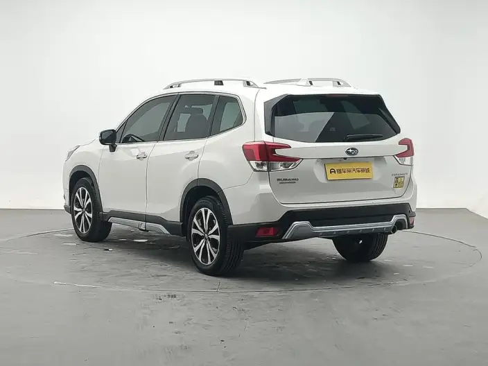 Subaru Forester 2022 Model 2.0i AWD Ultimate Edition EyeSight – фото 5