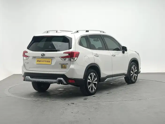 Subaru Forester 2022 Model 2.0i AWD Ultimate Edition EyeSight – фото 7