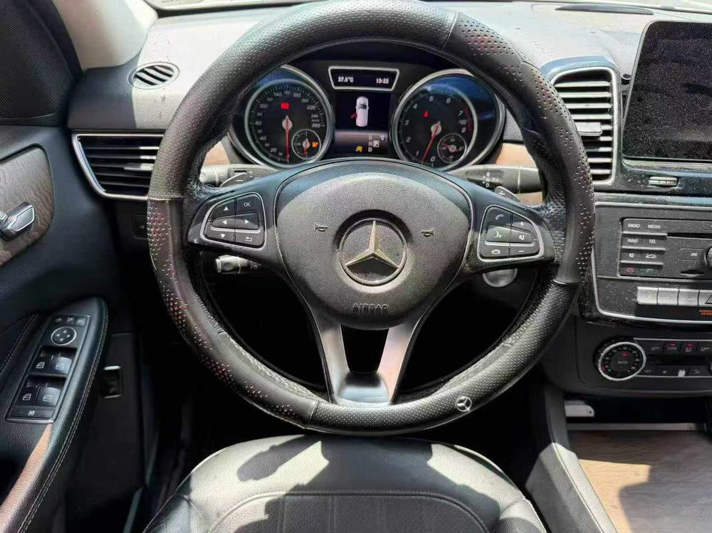 Mercedes-Benz GLE Imported 2016 модификация GLE 320 4MATIC Luxury – фото 7