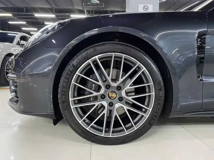 Panamera 2023 Model Facelift Panamera 2.9T Platinum edition – фото 6