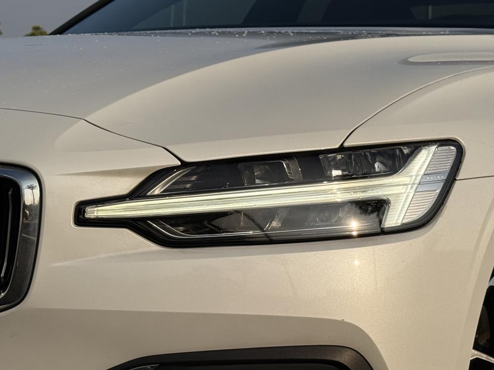Volvo S60 2022 B4 Intelligent Refined Luxury – фото 8